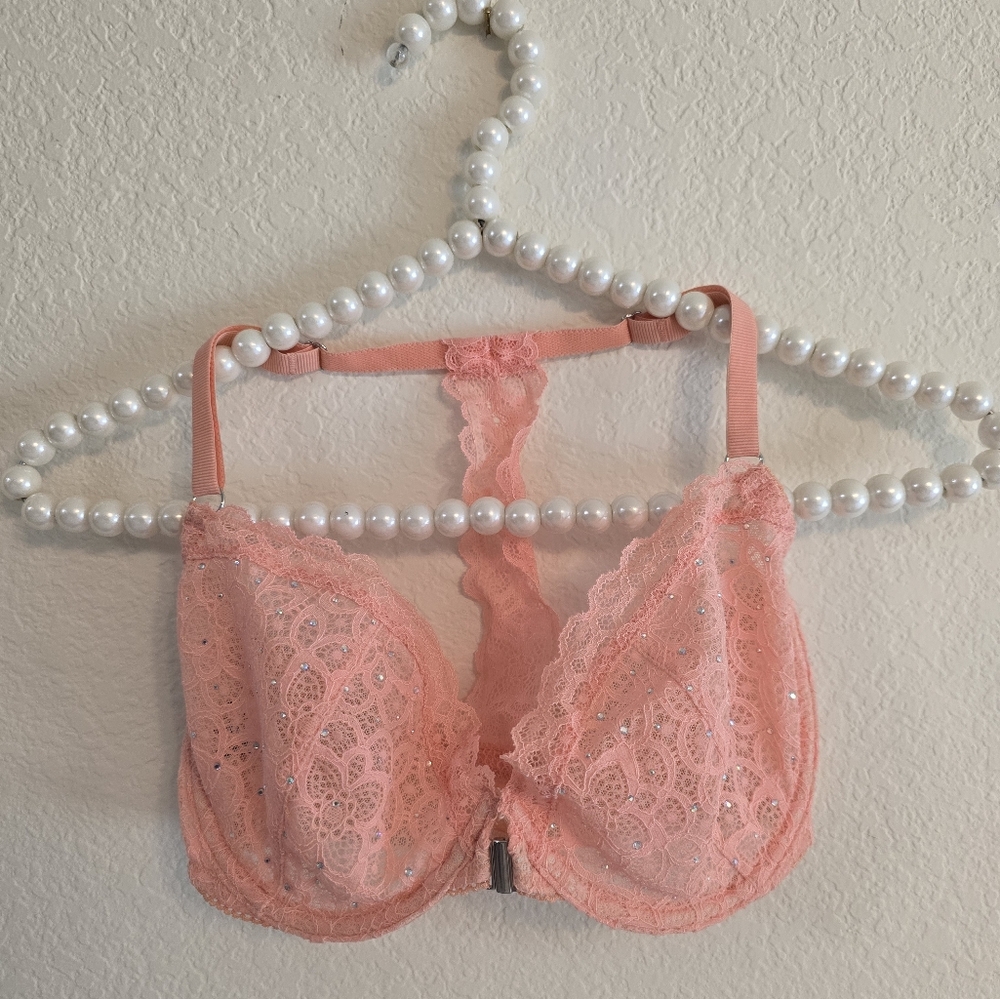 Victoria's Secret Coral Pink Lace Racer Back Bra